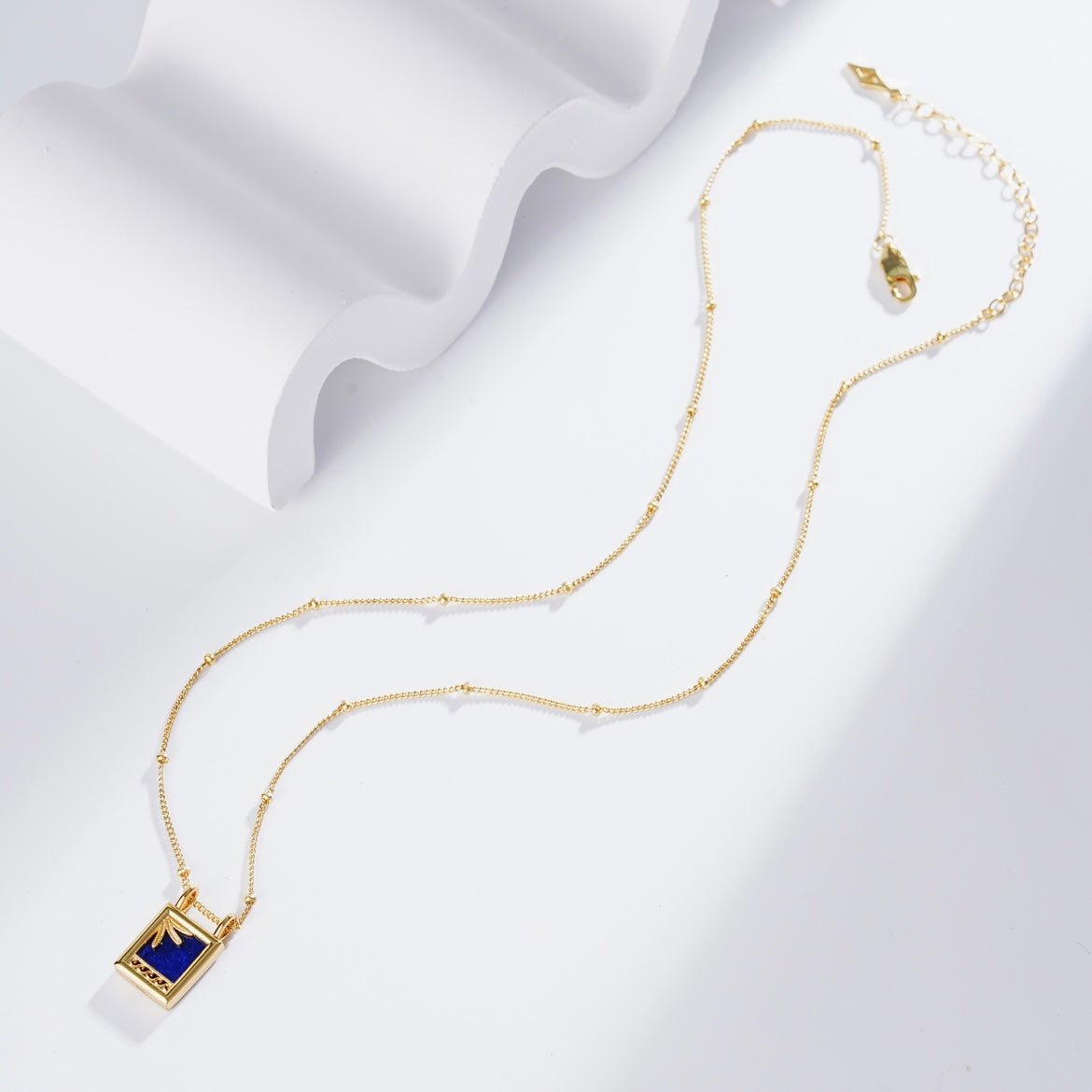 Tableau Nocturne Necklace