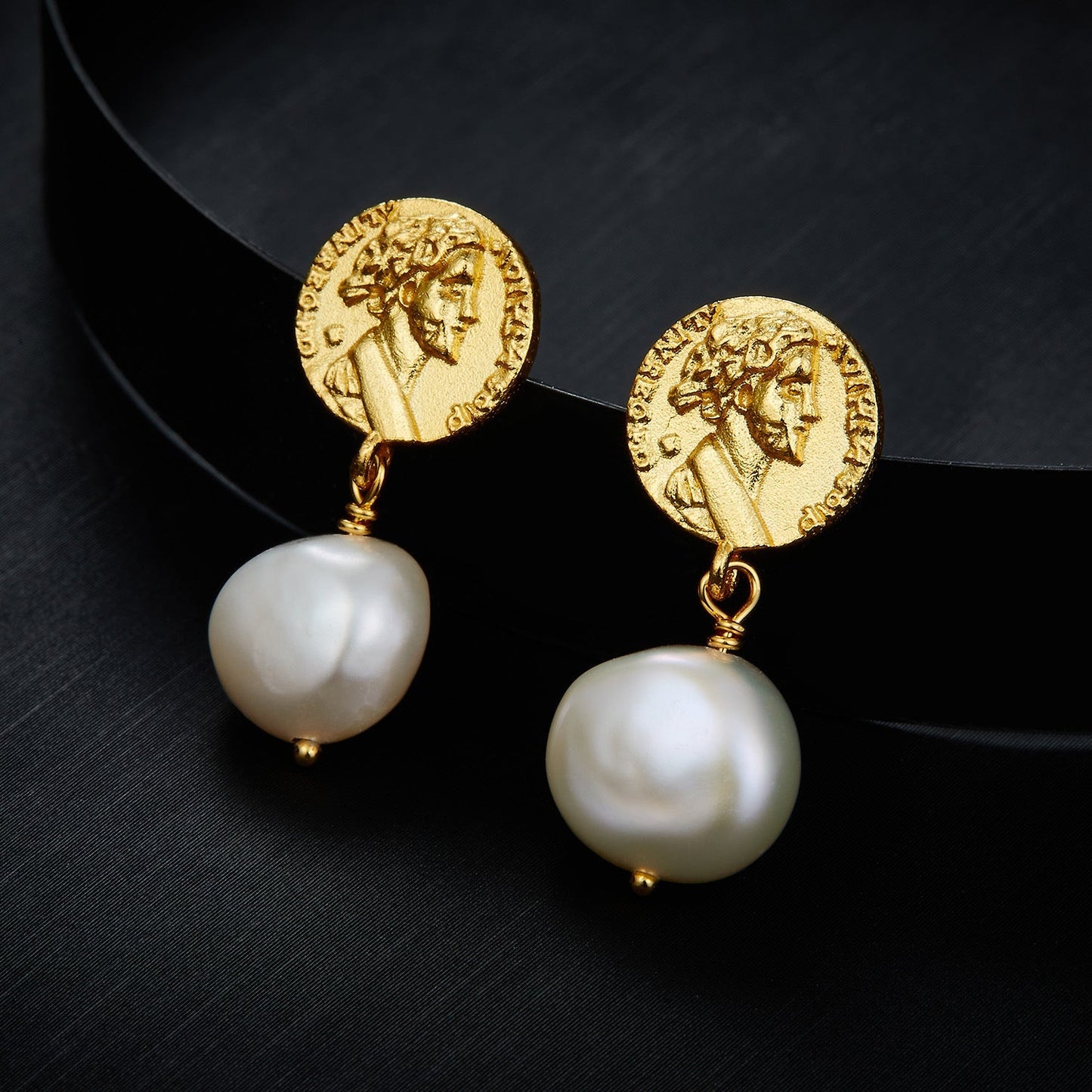 Orecchini pendenti Athena
