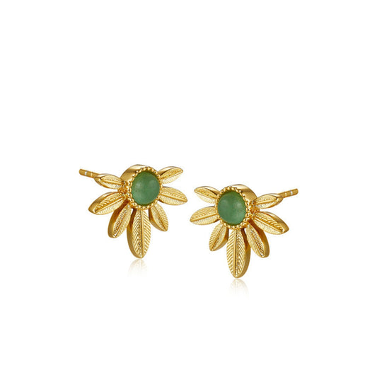 Pair of Awakened Time Songe de Marguerite daisy stud earrings crafted in 18ct gold vermeil with green aventurine centers.