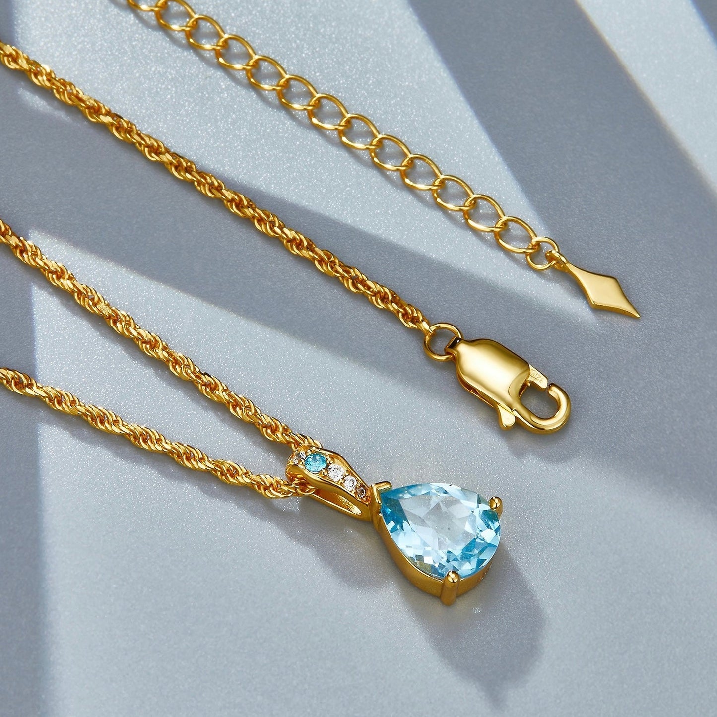 Collier Azure Teardrop