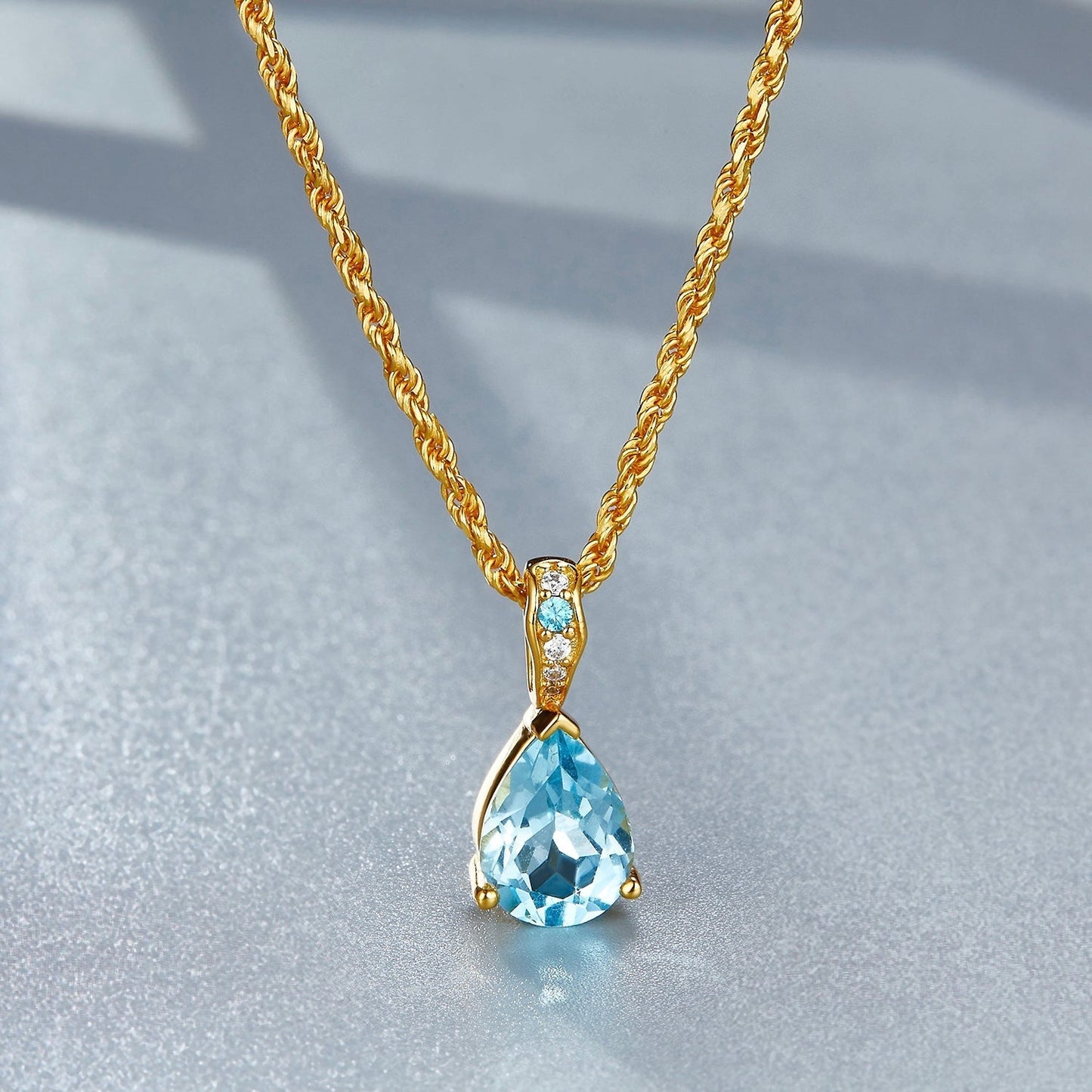 Collier Azure Teardrop
