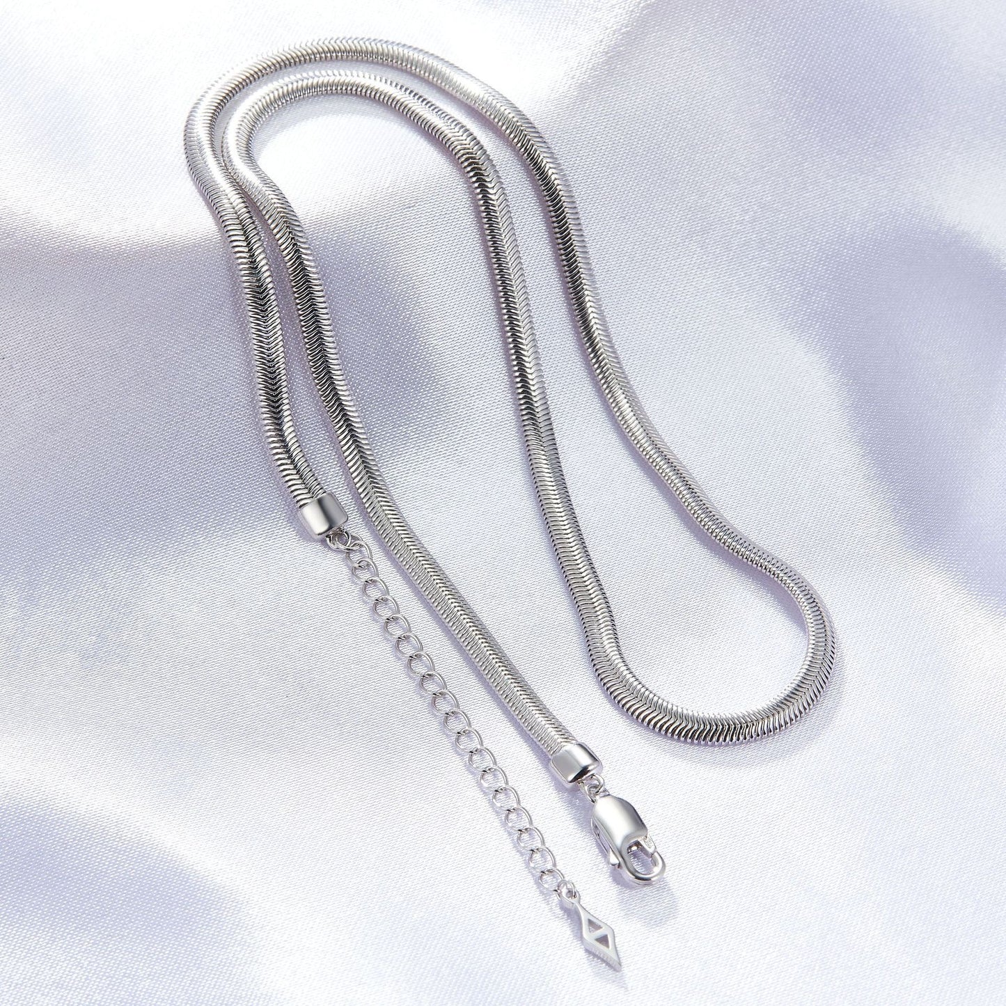 Bare Luxe – Collar de Espiga