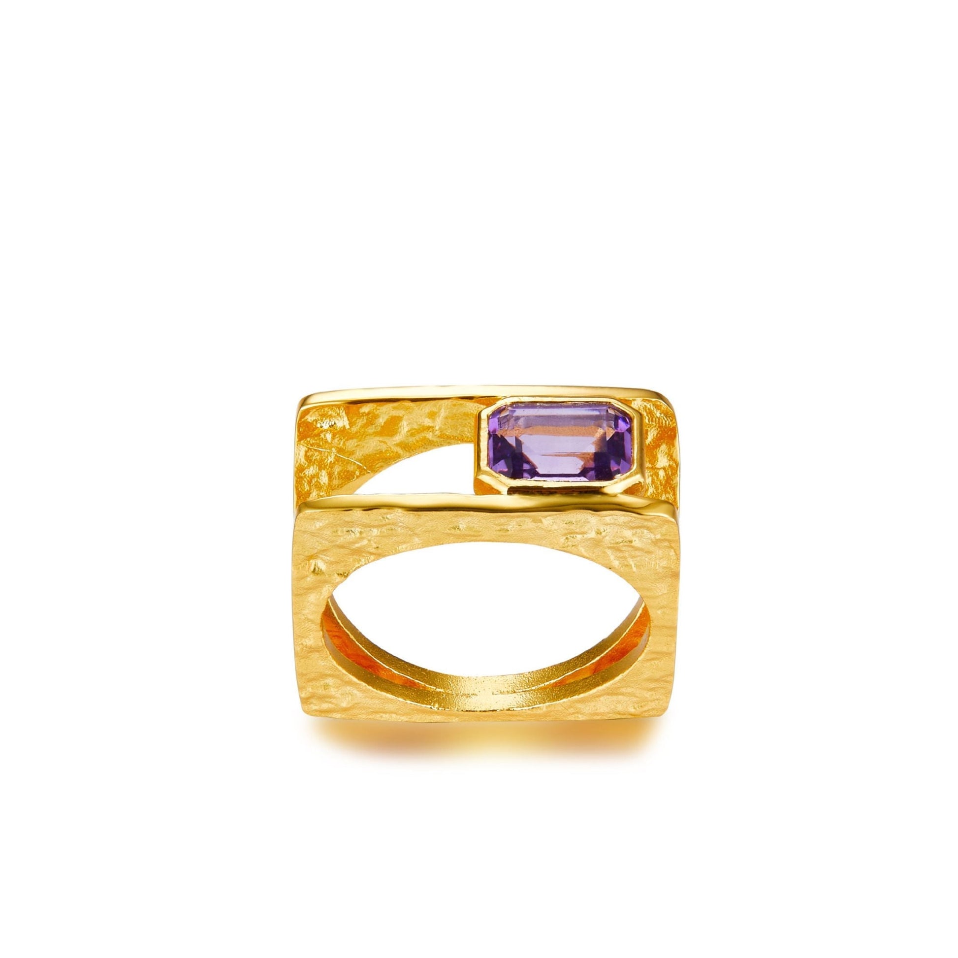 Cadre de Violette rectangular 18k gold vermeil ring featuring a bezel-set natural emerald-cut amethyst gemstone on a plain white background.