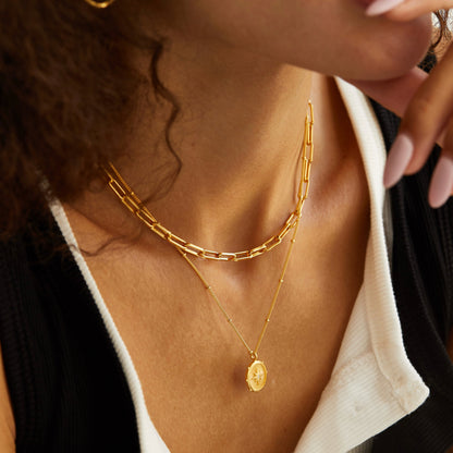 Collier Celeste Medallion