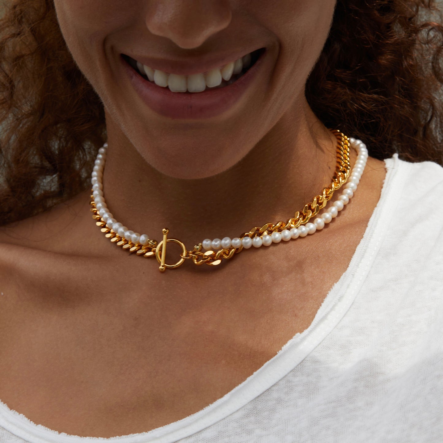 Collar Étreinte d’Or Choker