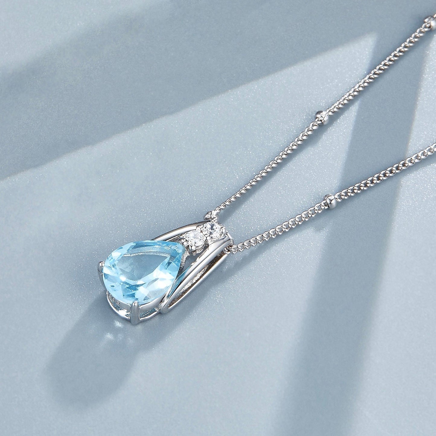 Frozen-Dewdrop-Halskette