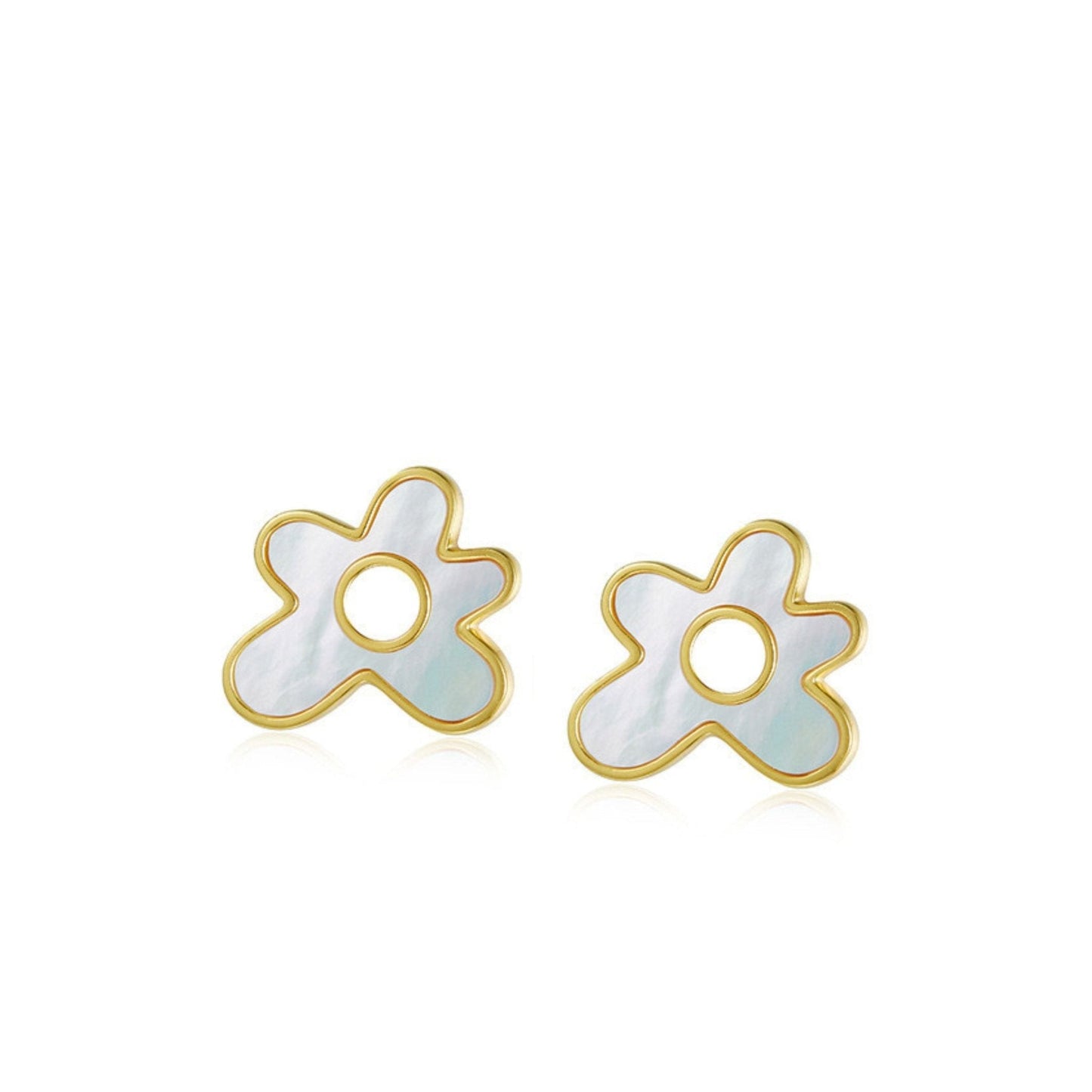 Gold and mother-of-pearl flower stud earrings with openwork design.
