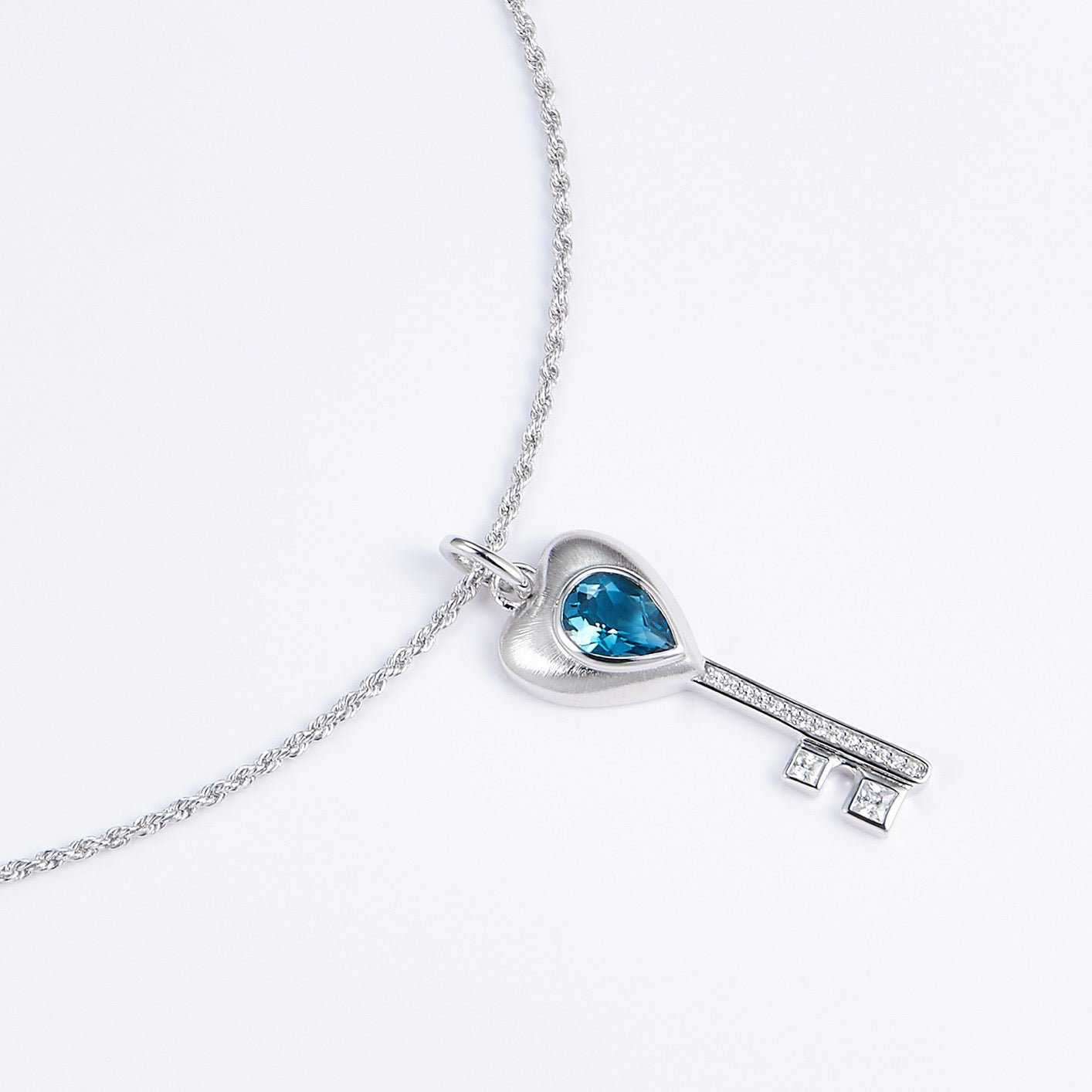Collar Heartkey