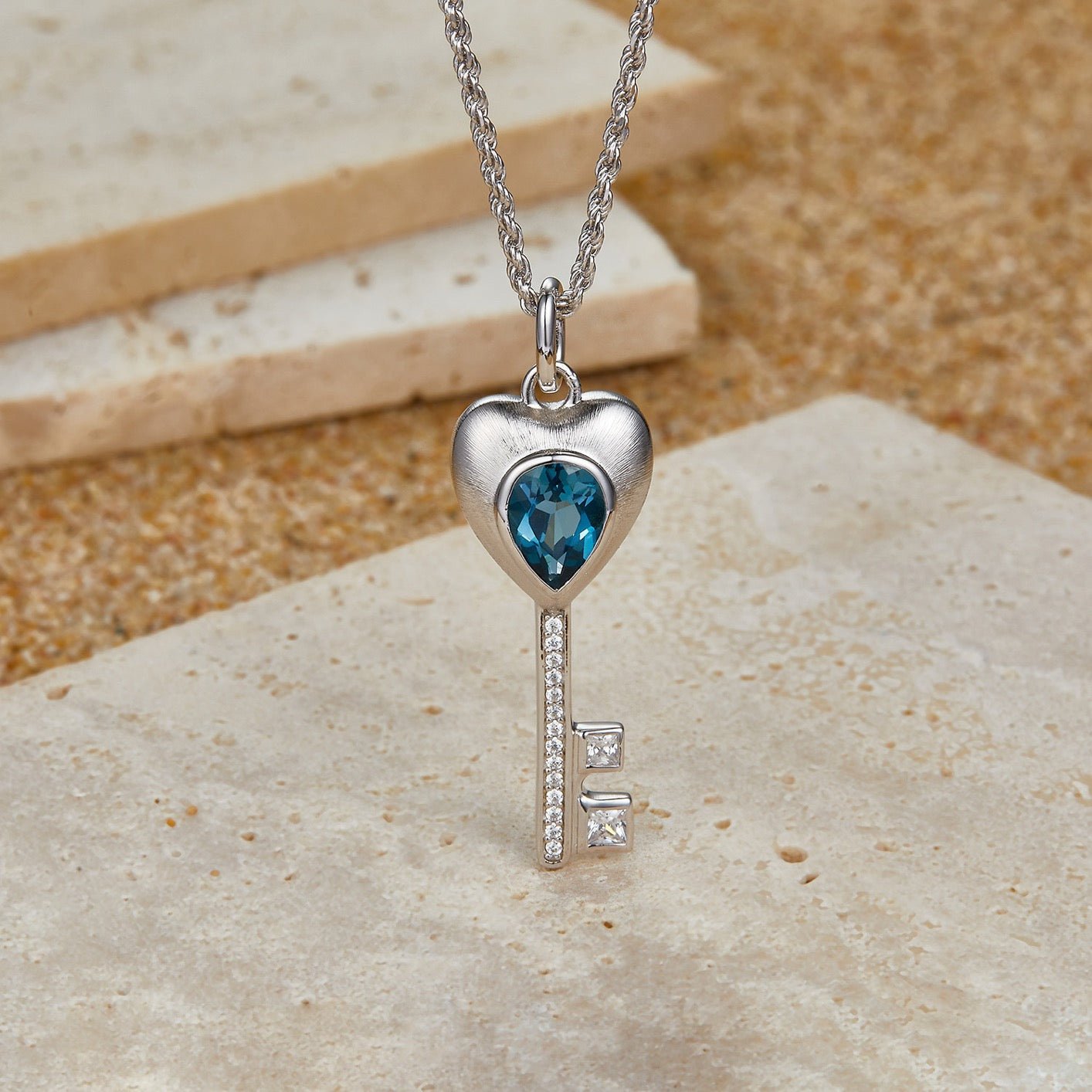 Collar Heartkey