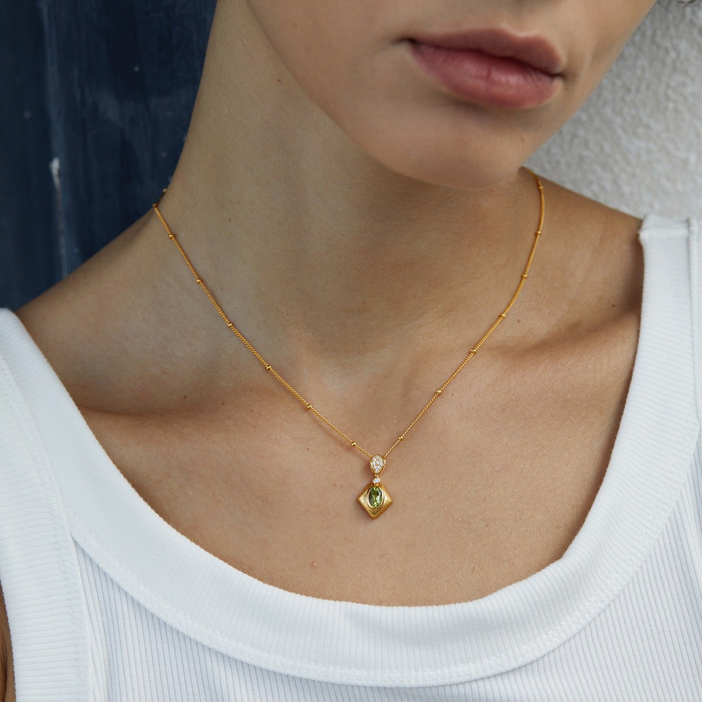Collier Talisman Olive